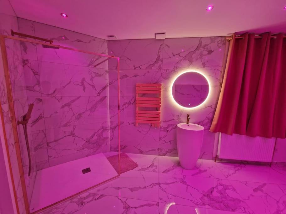 Maison Chic Avec Jacuzzi Nogent Sur Oise Yaospa60 Buitenkant foto