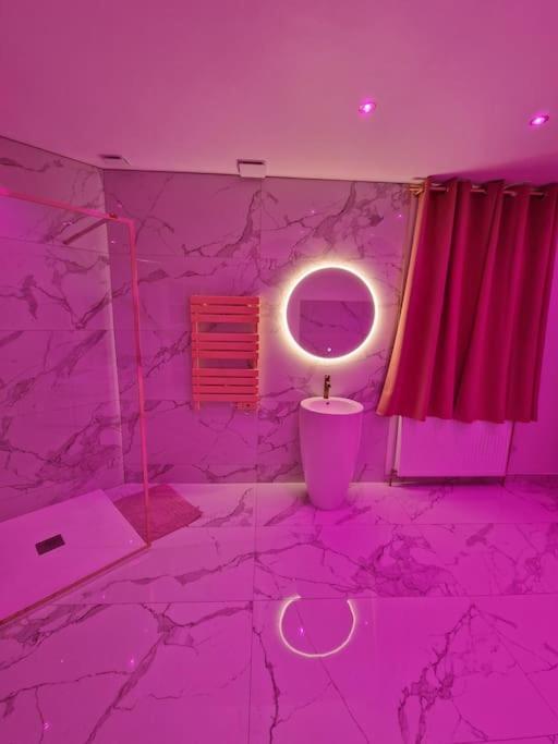 Maison Chic Avec Jacuzzi Nogent Sur Oise Yaospa60 Buitenkant foto