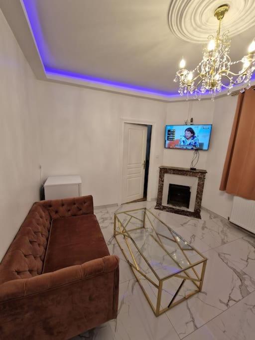 Maison Chic Avec Jacuzzi Nogent Sur Oise Yaospa60 Buitenkant foto