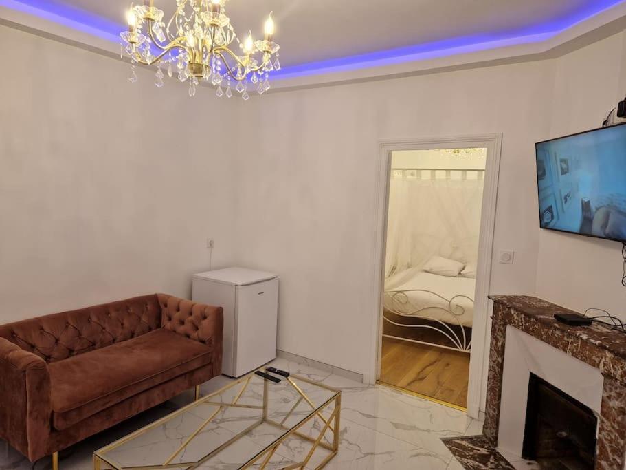 Maison Chic Avec Jacuzzi Nogent Sur Oise Yaospa60 Buitenkant foto